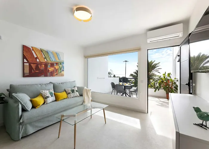 Tabaybas 7 Beachfront Pool Sea Views By Bayside 公寓