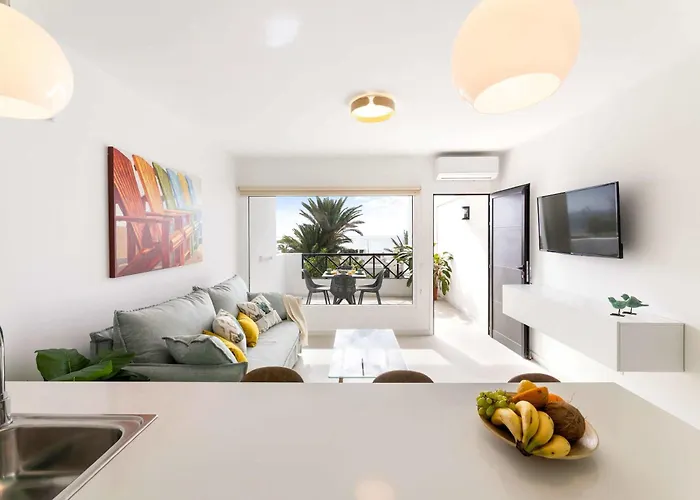 公寓 Tabaybas 7 Beachfront Pool Sea Views By Bayside