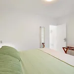 Tabaybas 7 Beachfront Pool Sea Views By Bayside شقة *