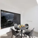 شقة Tabaybas 7 Beachfront Pool Sea Views By Bayside