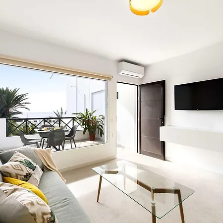 Tabaybas 7 Beachfront Pool Sea Views By Bayside شقة *