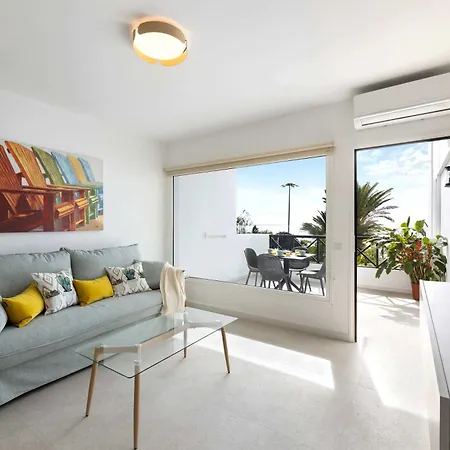 Tabaybas 7 Beachfront Pool Sea Views By Bayside شقة